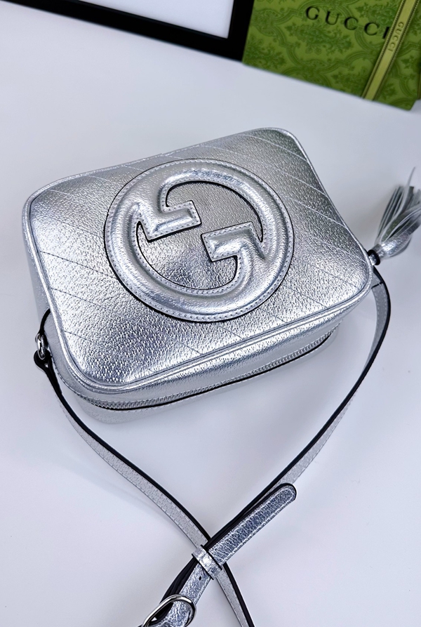 激安グッチバッグコピー角部分ディテール